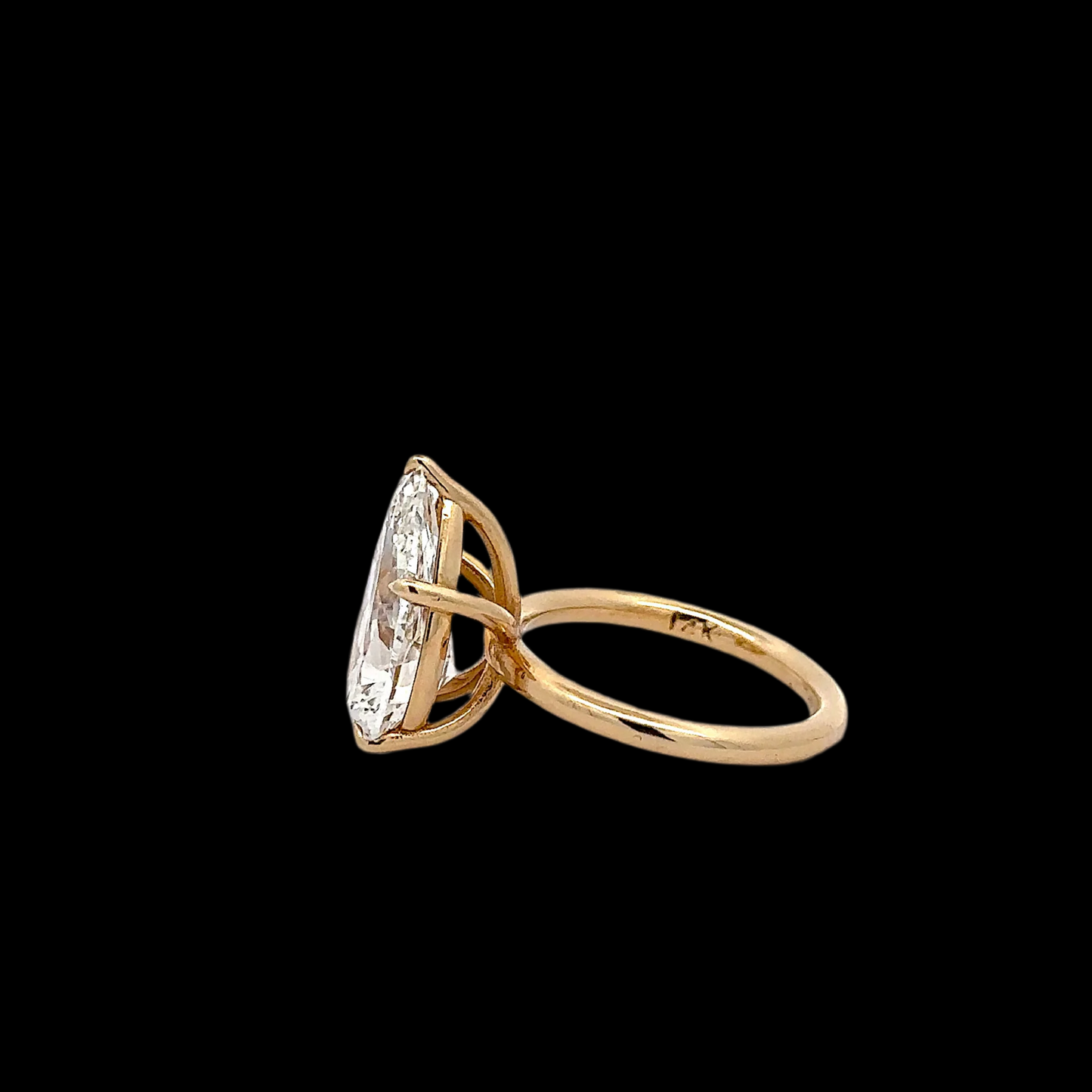 SOLITAIRE PEAR MOISSANITE ENGAGEMENT RING 5.00 CTW
